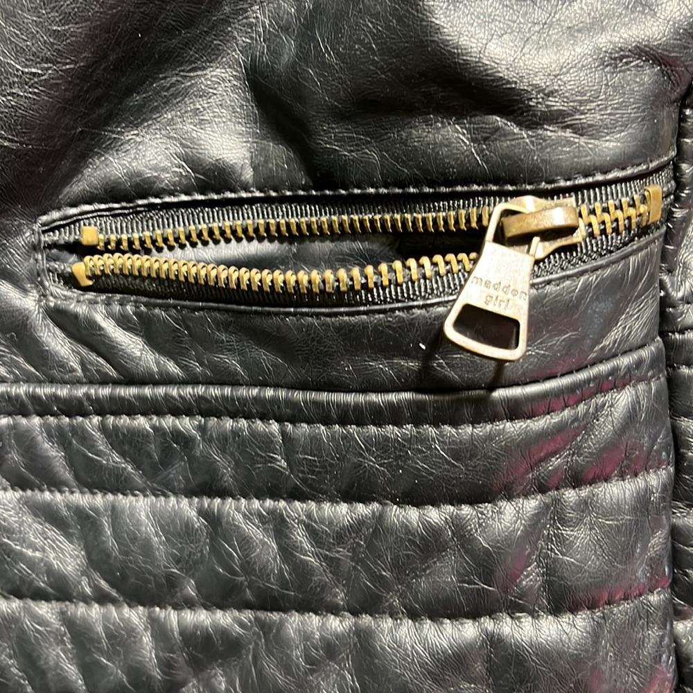 Leather jacket - Picture 6 of 11